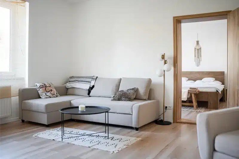 Firemní Interiér v&nbsp;Praze, profesionální fotografií s&nbsp;důrazem na elegantní uspořádání prostoru.